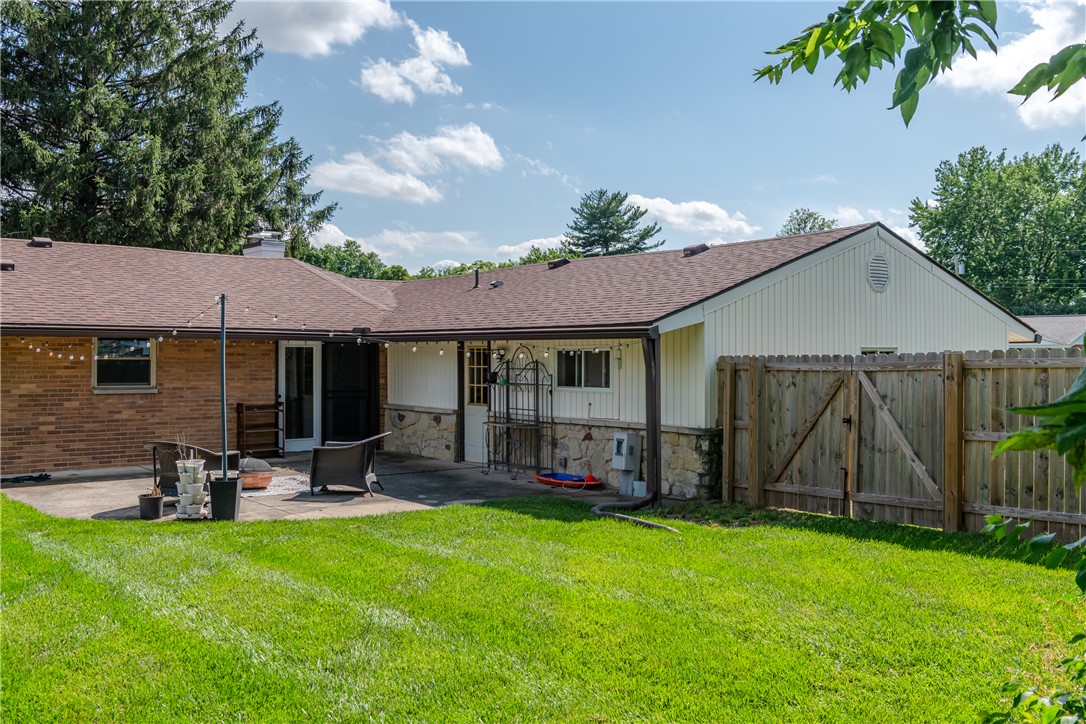 77 Lammers Avenue
