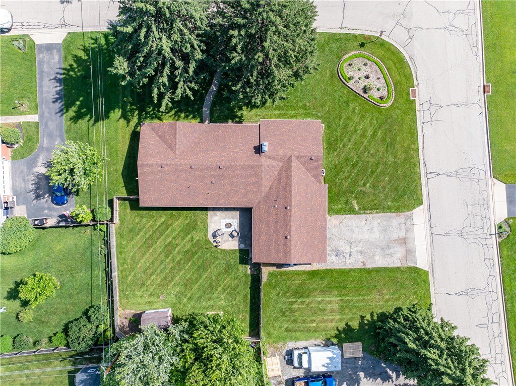 77 Lammers Avenue
