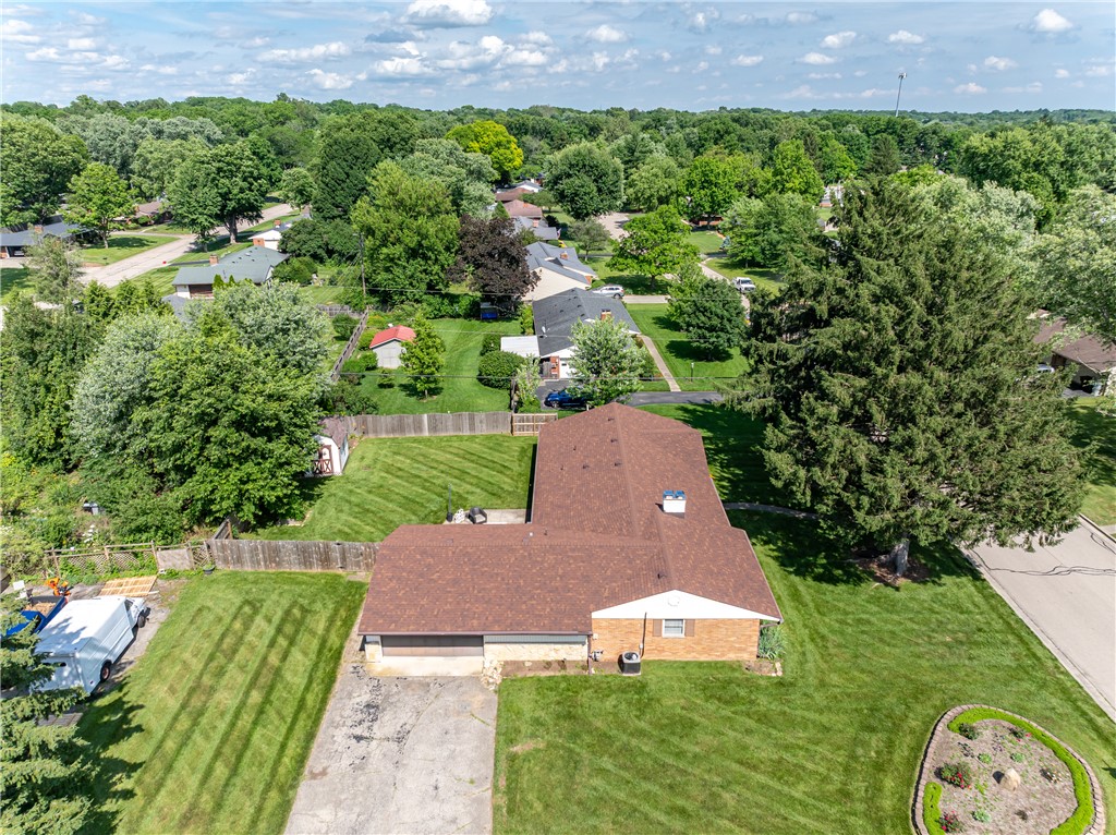 77 Lammers Avenue