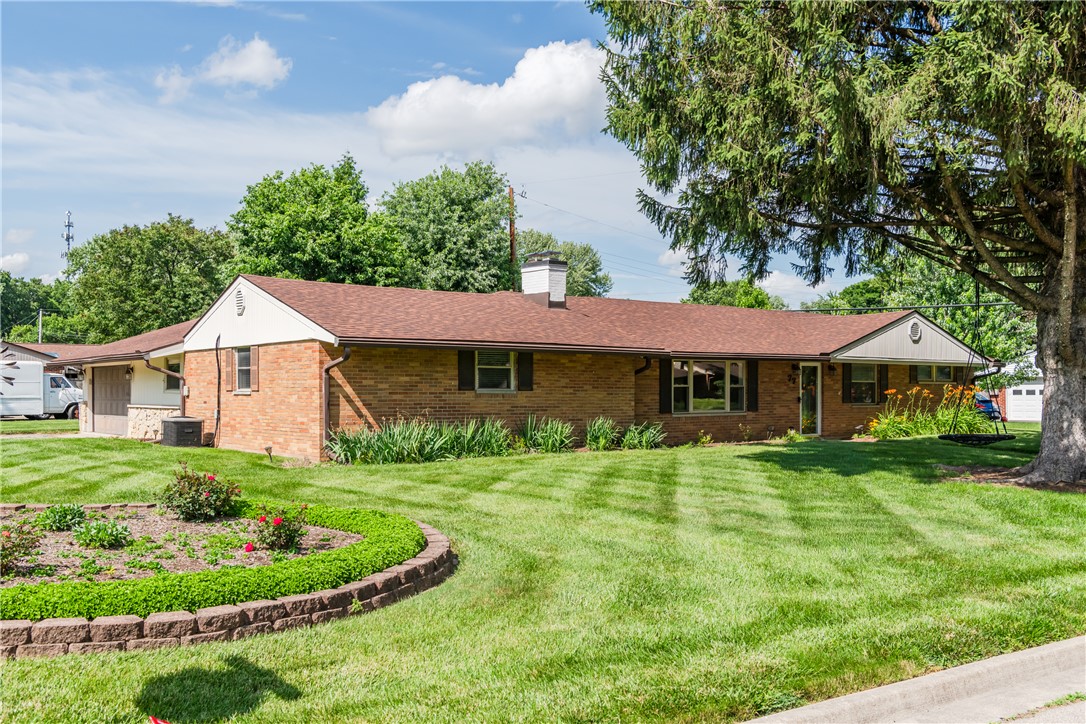 77 Lammers Avenue
