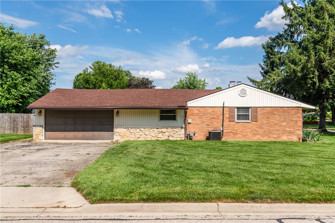 77 Lammers Avenue