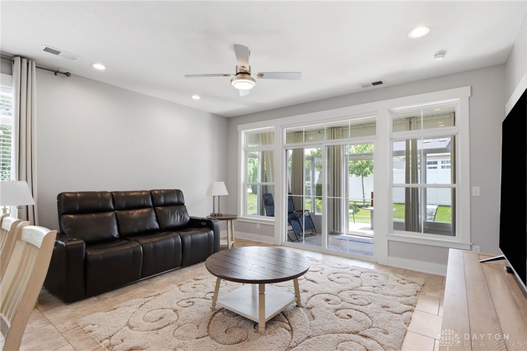 648 Coral Court