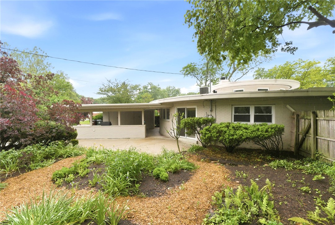 2501 Parklawn Drive