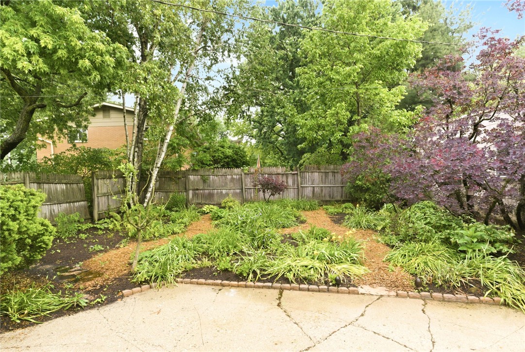 2501 Parklawn Drive