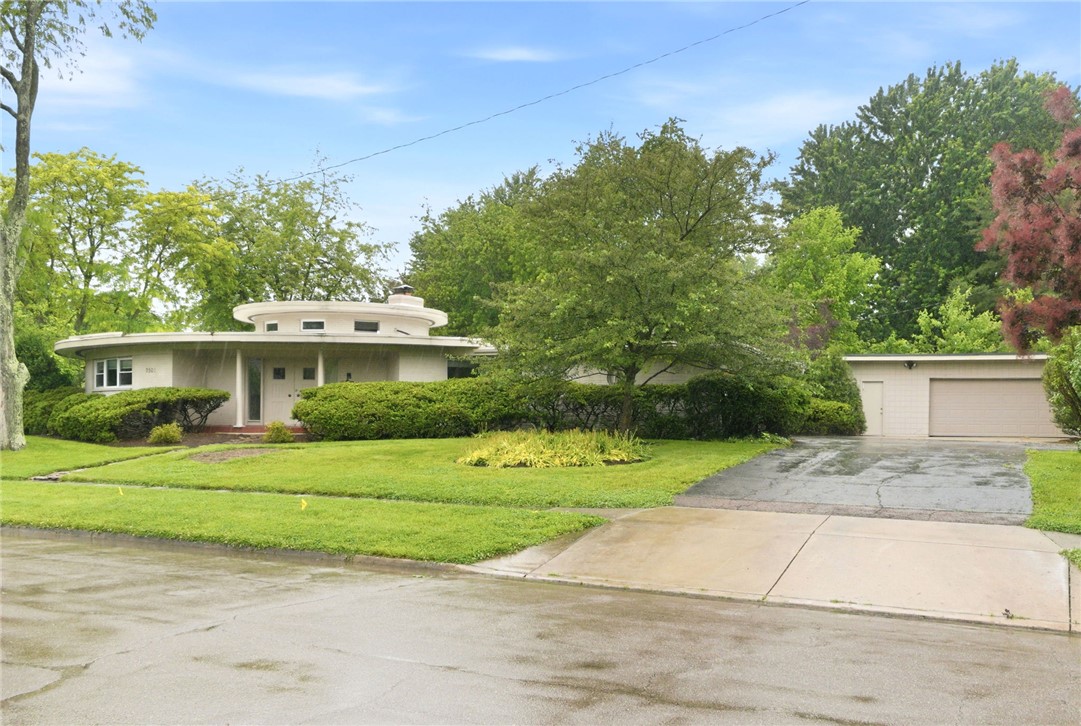 2501 Parklawn Drive