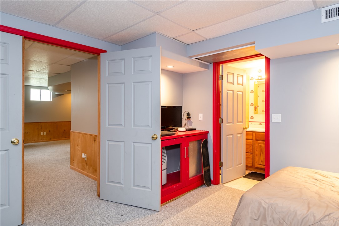 35 Berryhill Court