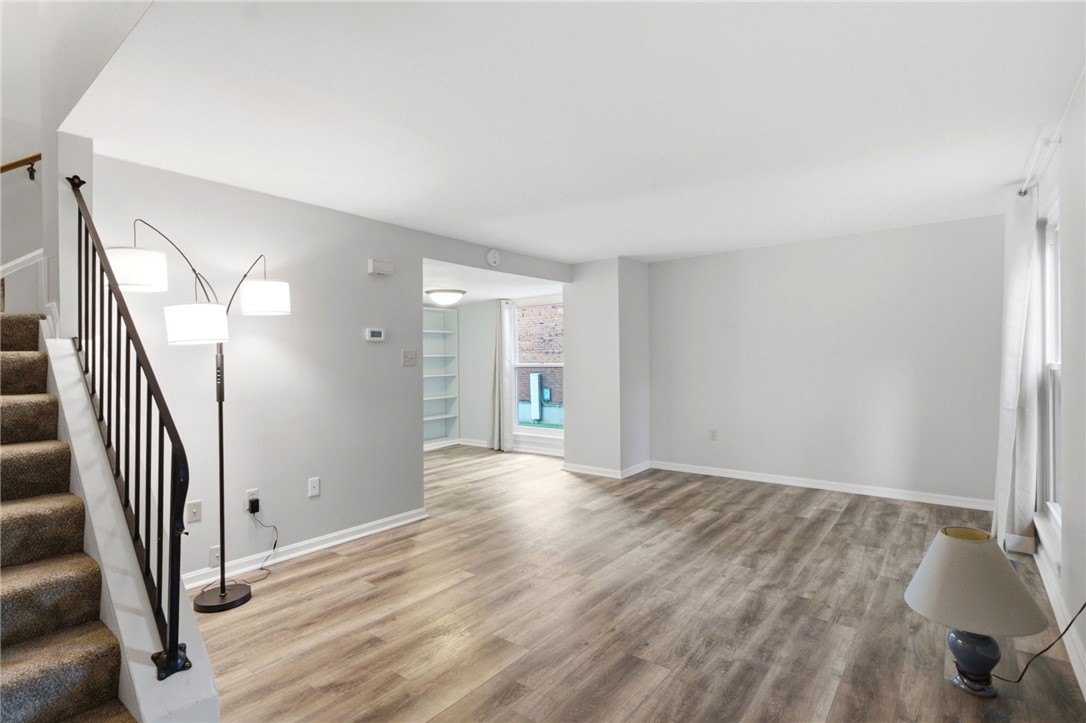 1437 Ticonderoga Court