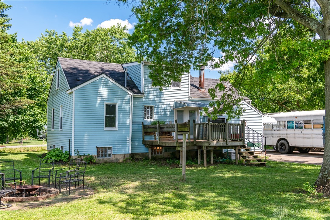 945 S Linden Avenue