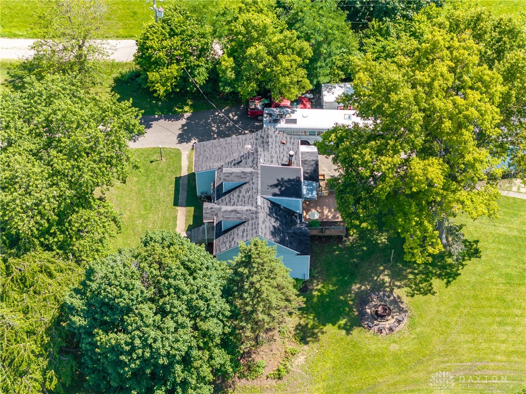 945 S Linden Avenue