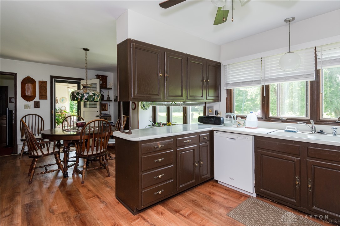 2473 Linebaugh Road