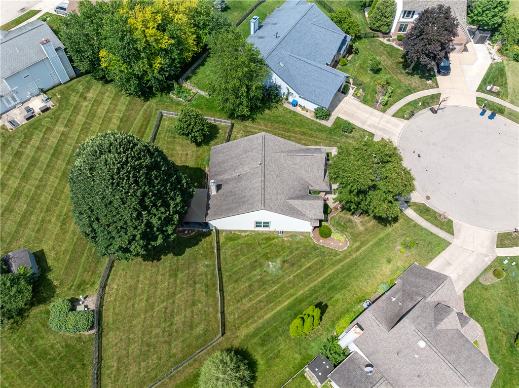 563 Breckenridge Way