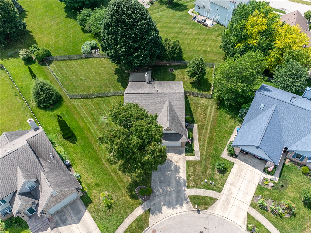 563 Breckenridge Way