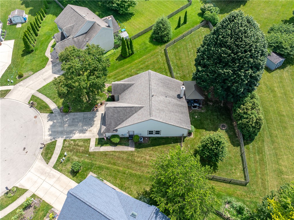 563 Breckenridge Way