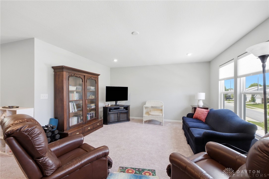 1251 Heathgate Way
