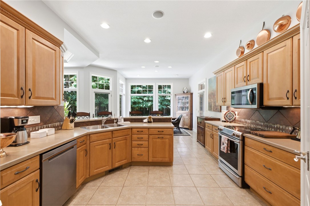 3896 Northfield Dr.