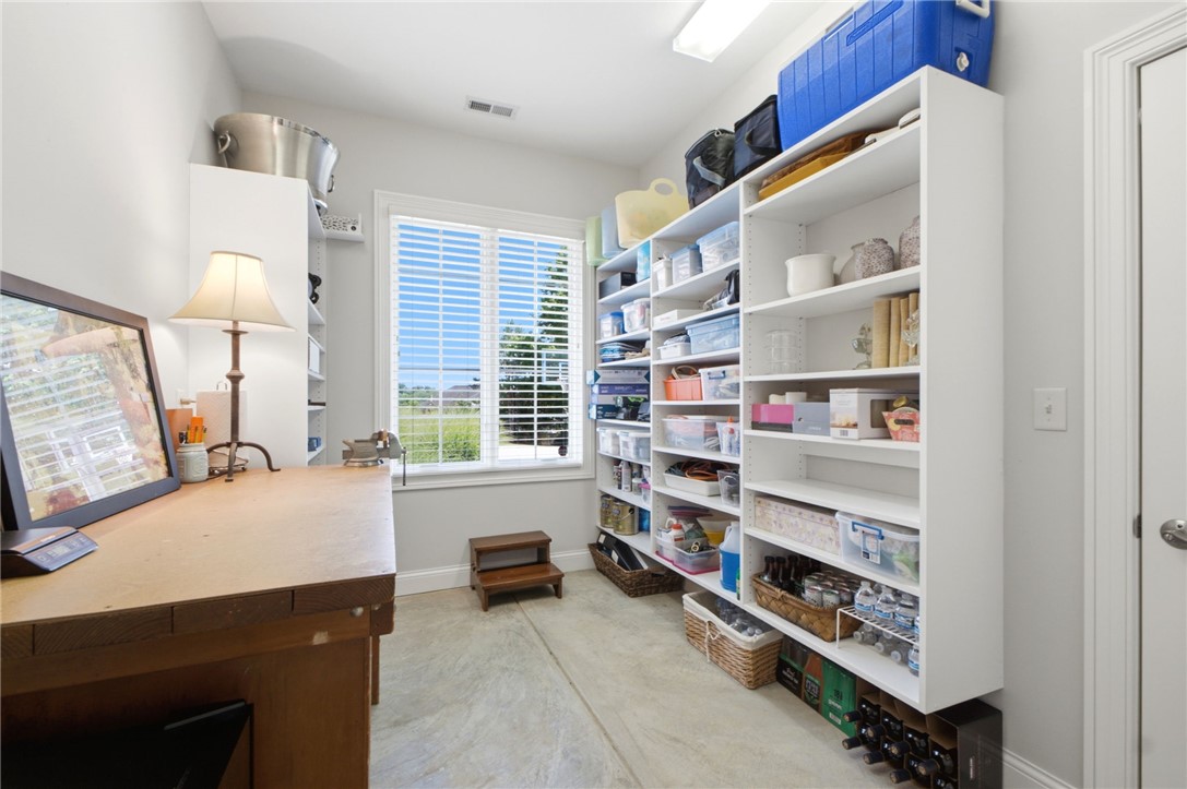 3896 Northfield Dr.