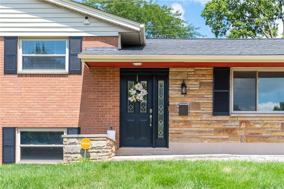 617 Stoneybrook Drive