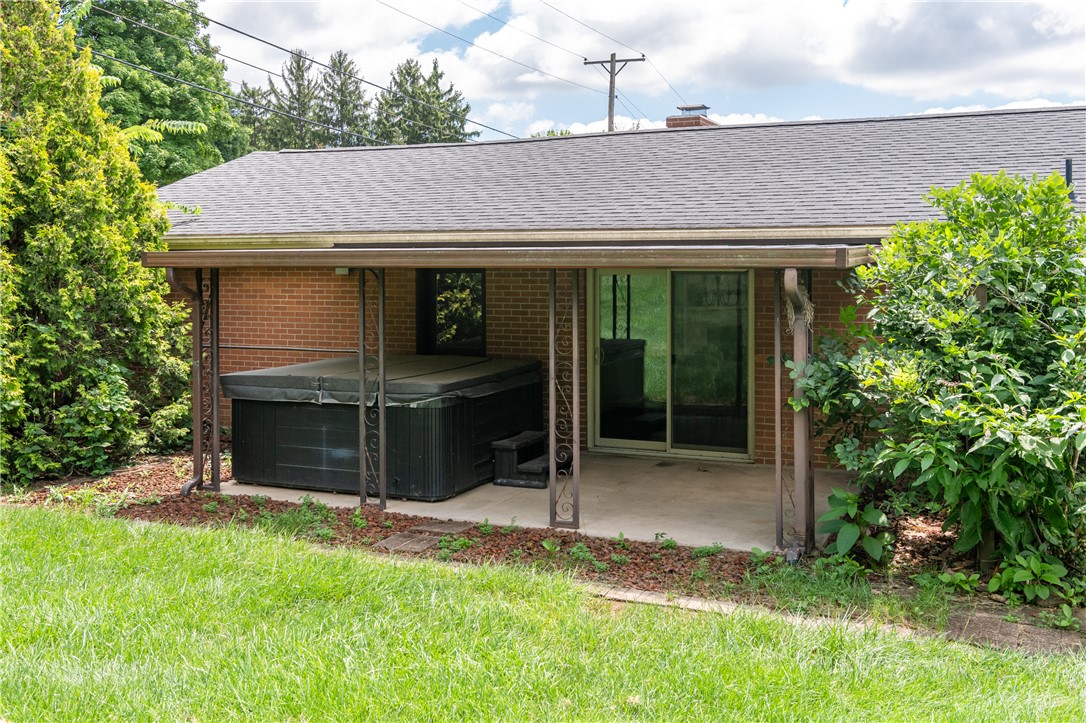 617 Stoneybrook Drive
