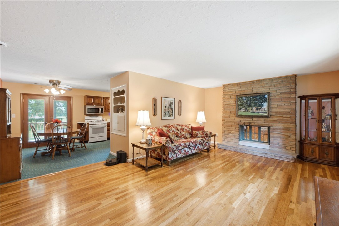 4533 Ridgebury Drive