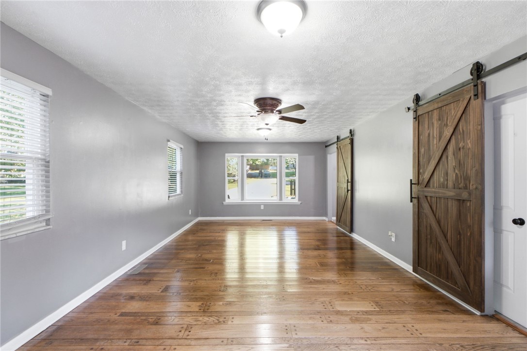 1464 Hilltop Road
