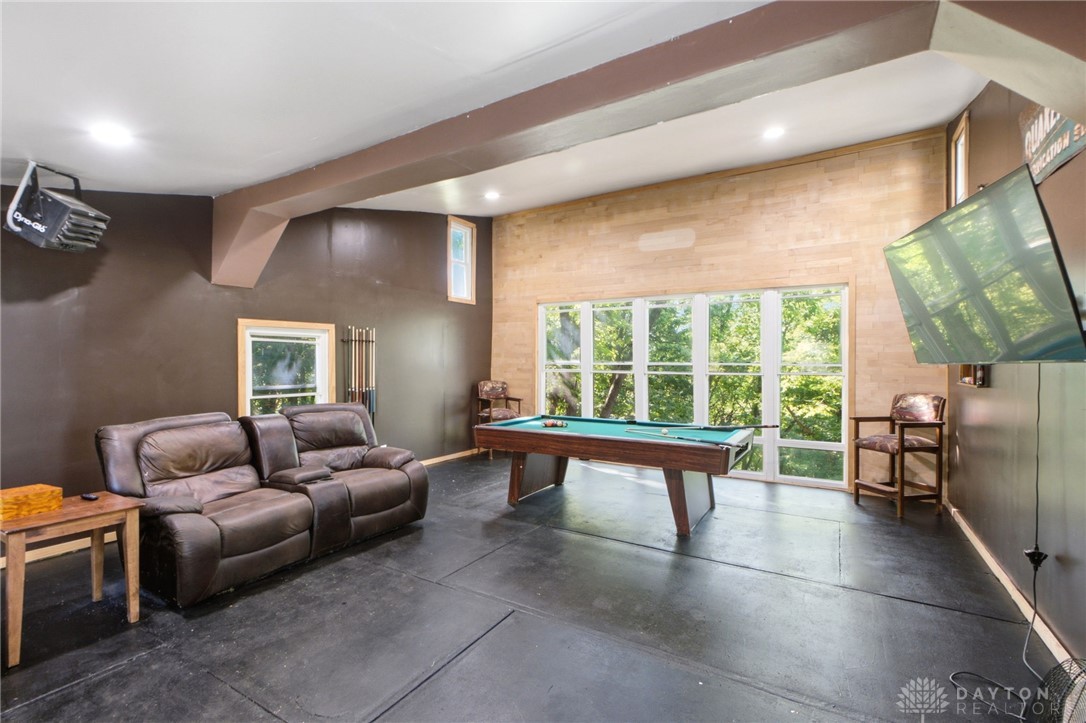 1464 Hilltop Road