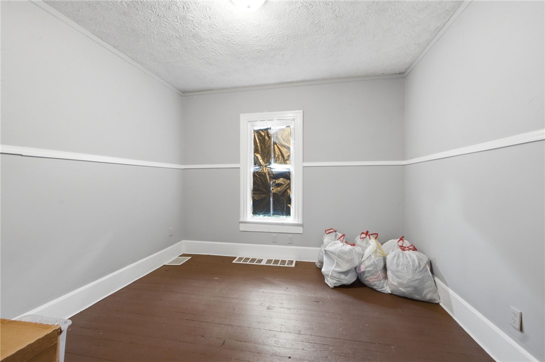 1003 Bellaire Avenue