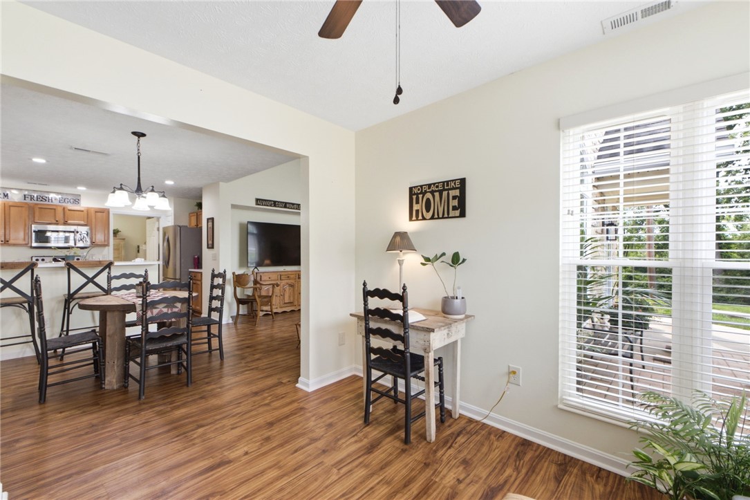 275 Broadleaf Circle