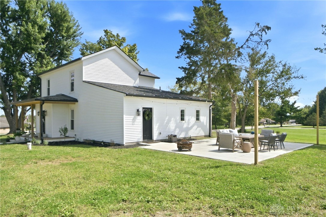 7351 Farmersville Germantown Pike