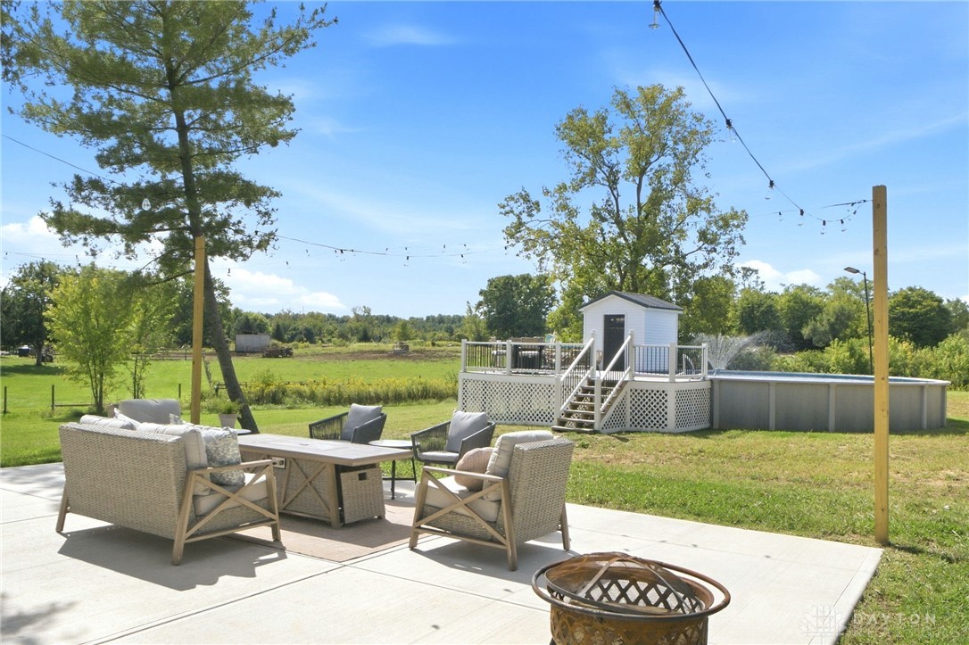 7351 Farmersville Germantown Pike