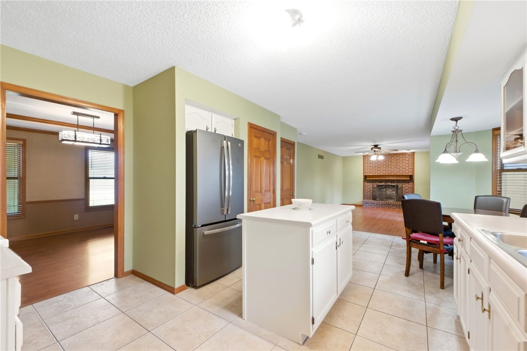 6091 Blueberry Drive