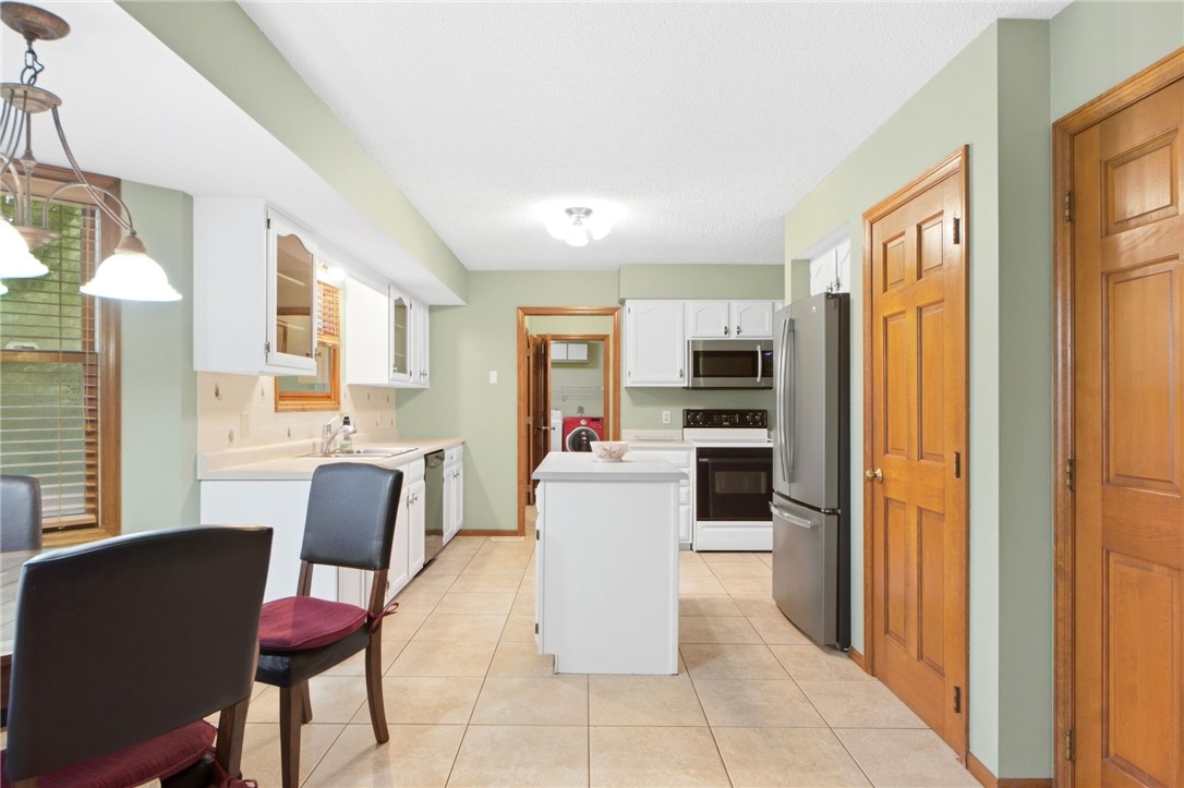 6091 Blueberry Drive