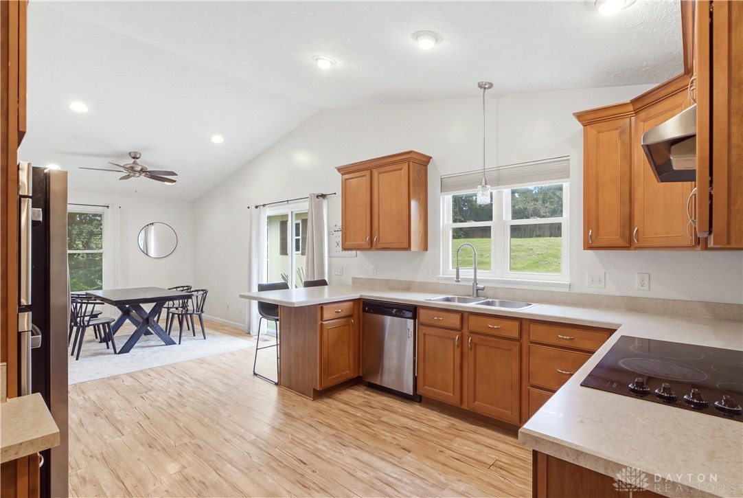 5907 Verdi Drive