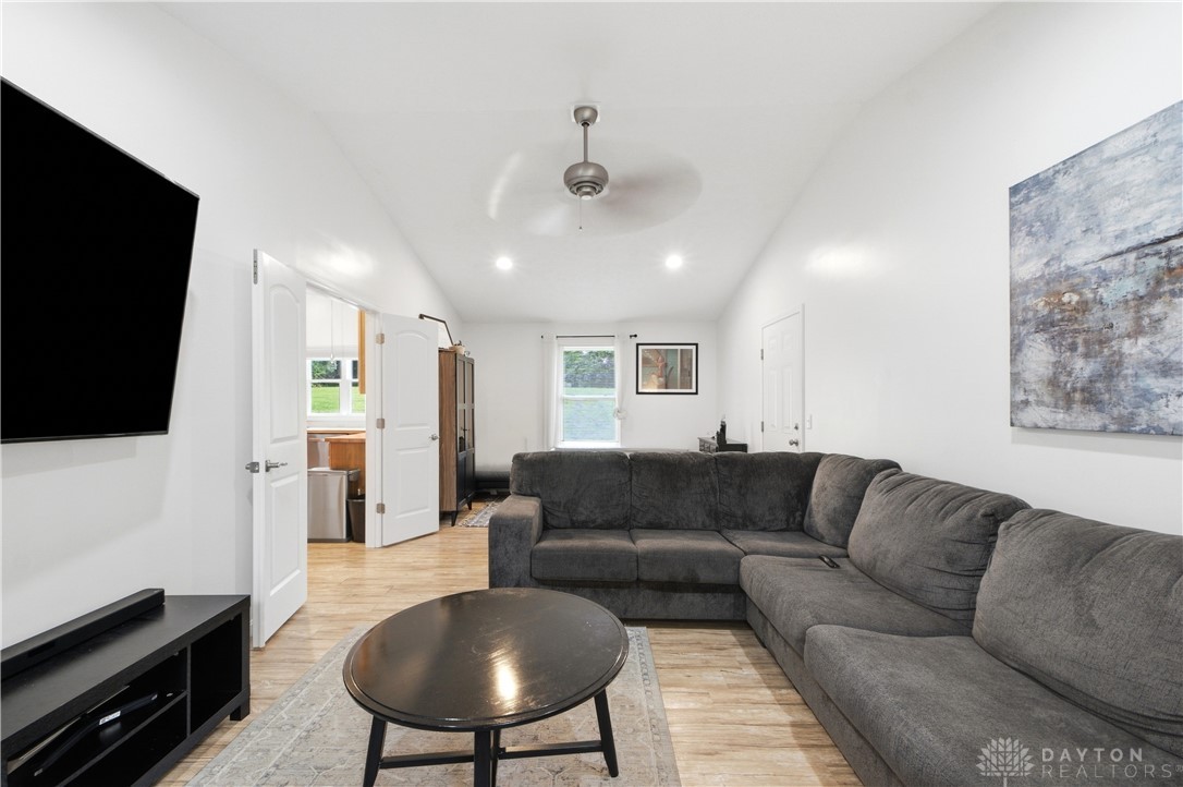 5907 Verdi Drive