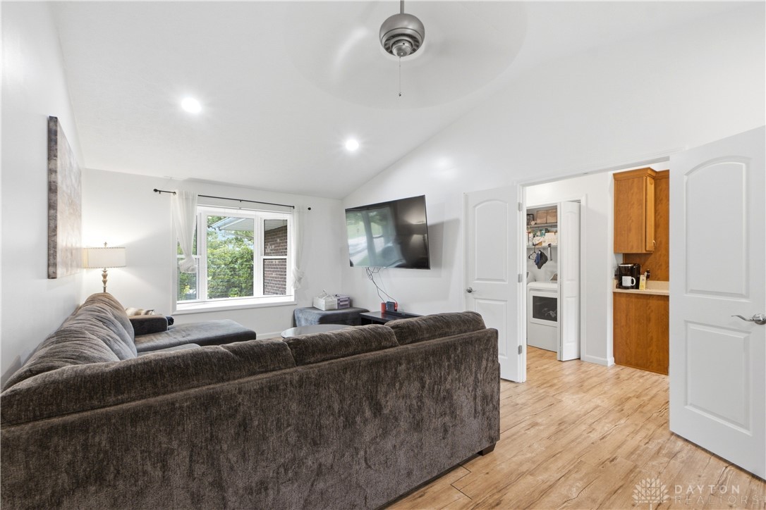 5907 Verdi Drive