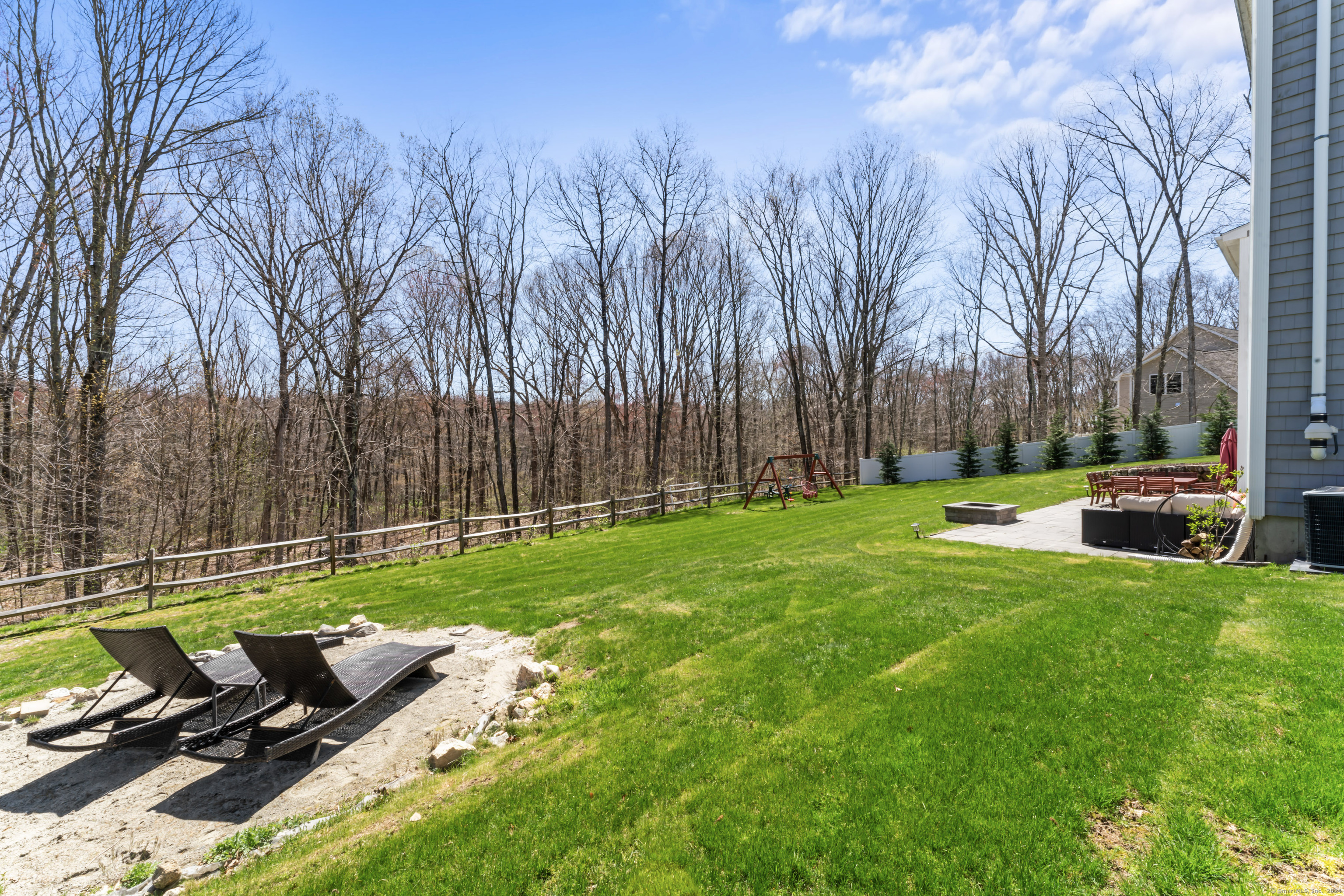 6 Ridge Valley Road