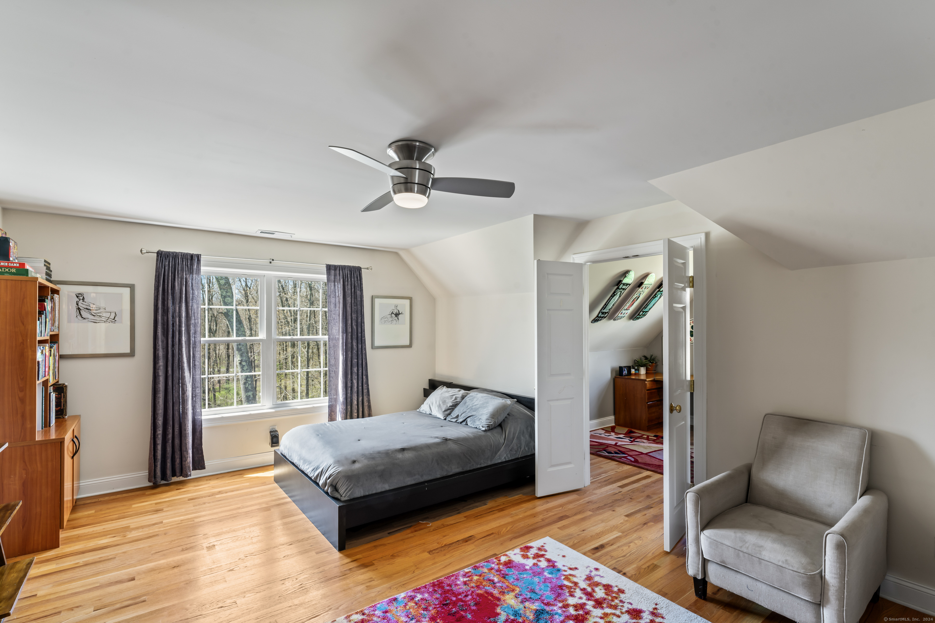 6 Ridge Valley Road