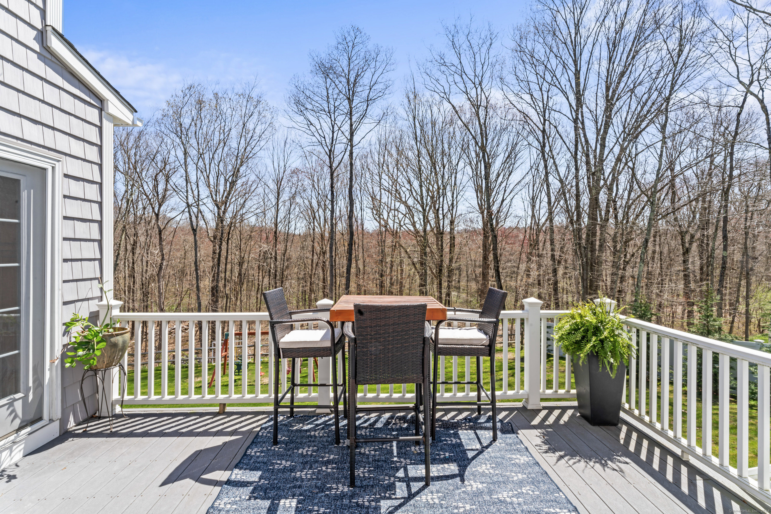 6 Ridge Valley Road
