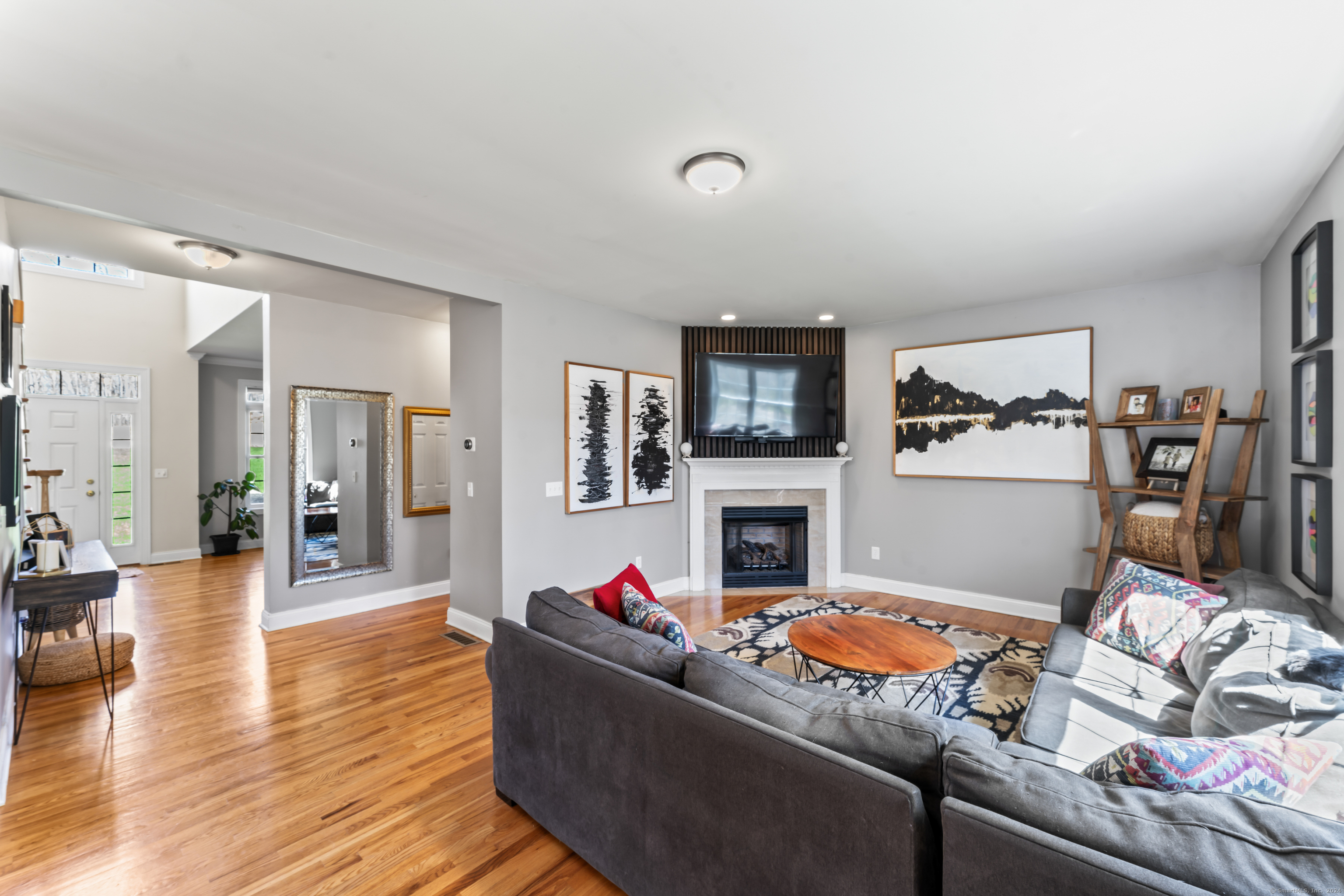 6 Ridge Valley Road