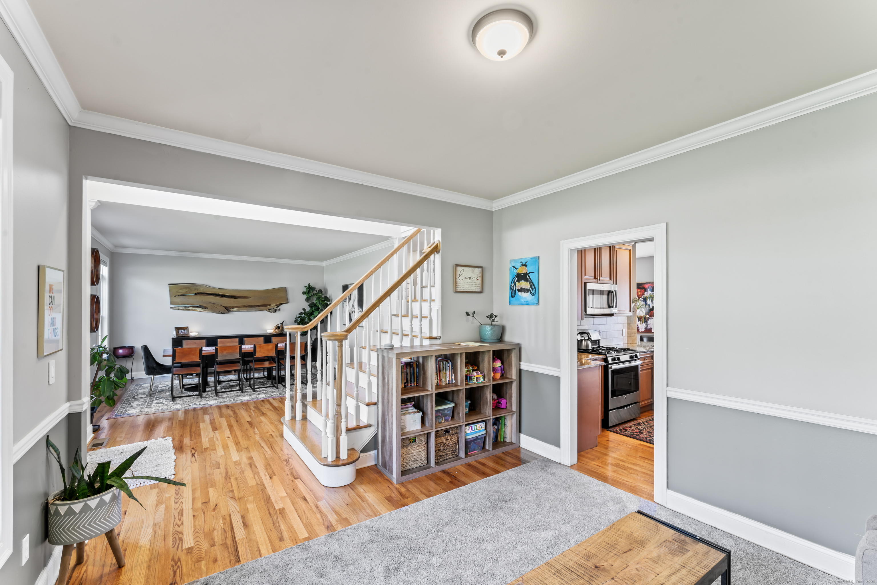 6 Ridge Valley Road