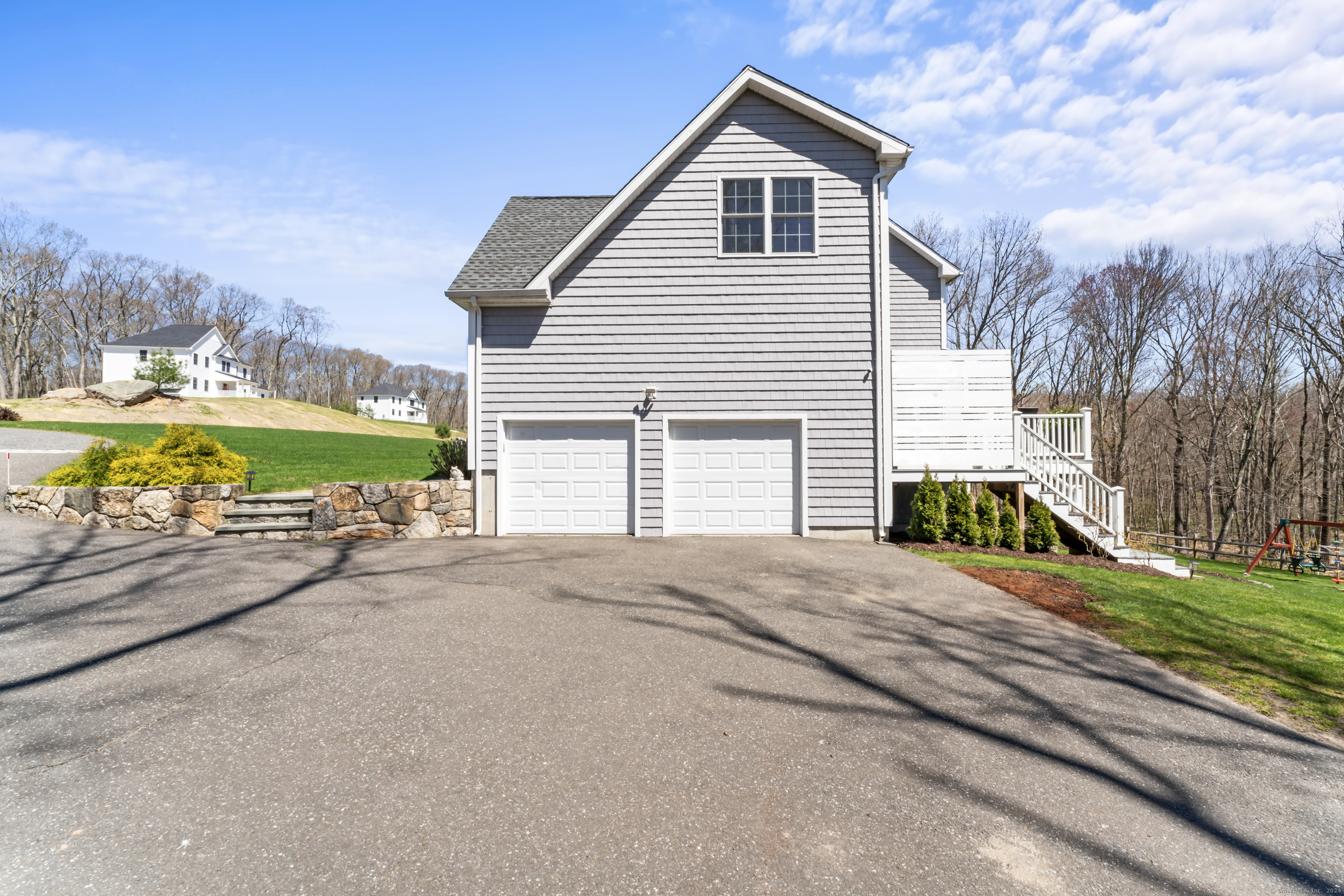 6 Ridge Valley Road