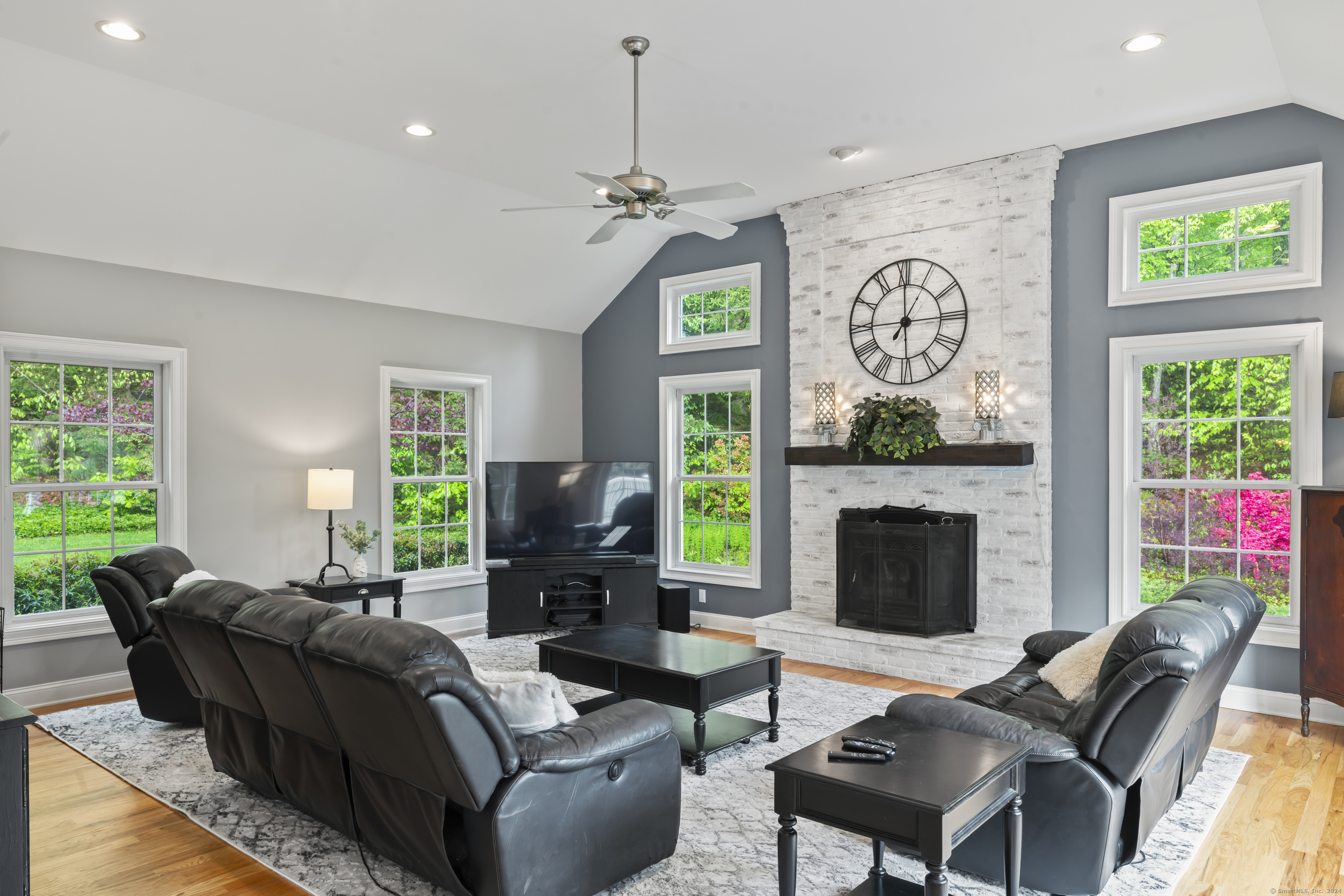 14 Daniels Hill Road