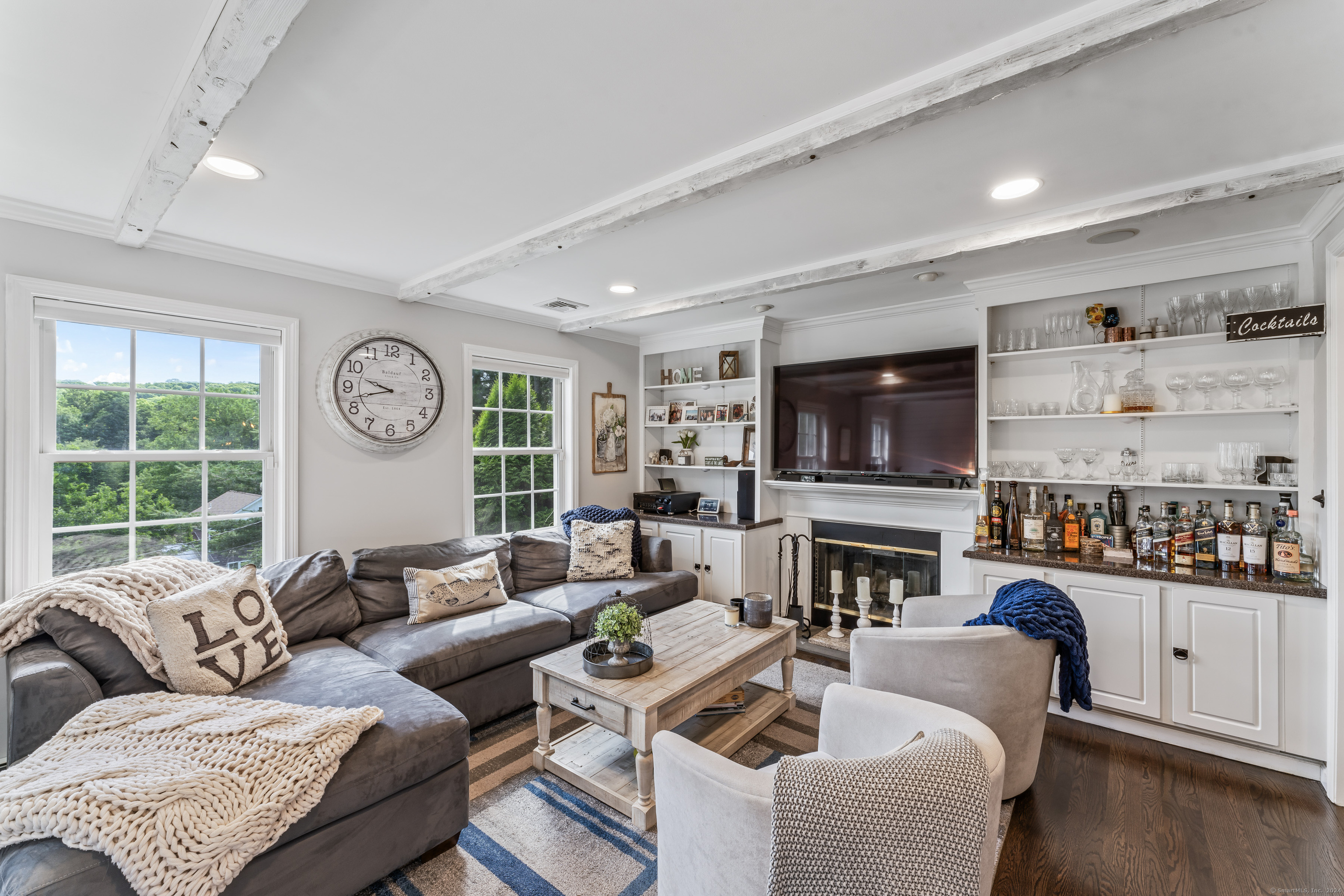 25 North Lake Shore Drive