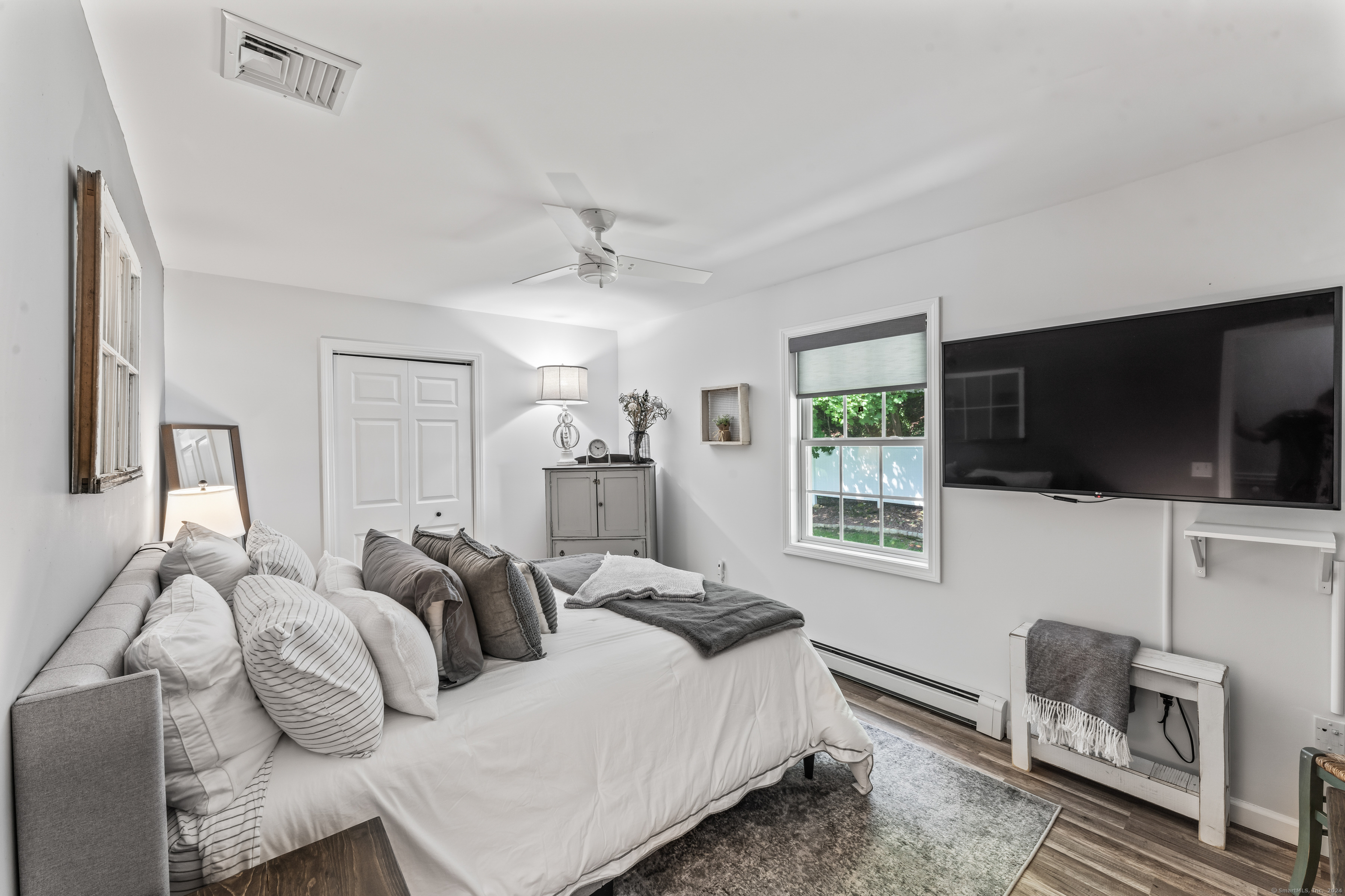 25 North Lake Shore Drive
