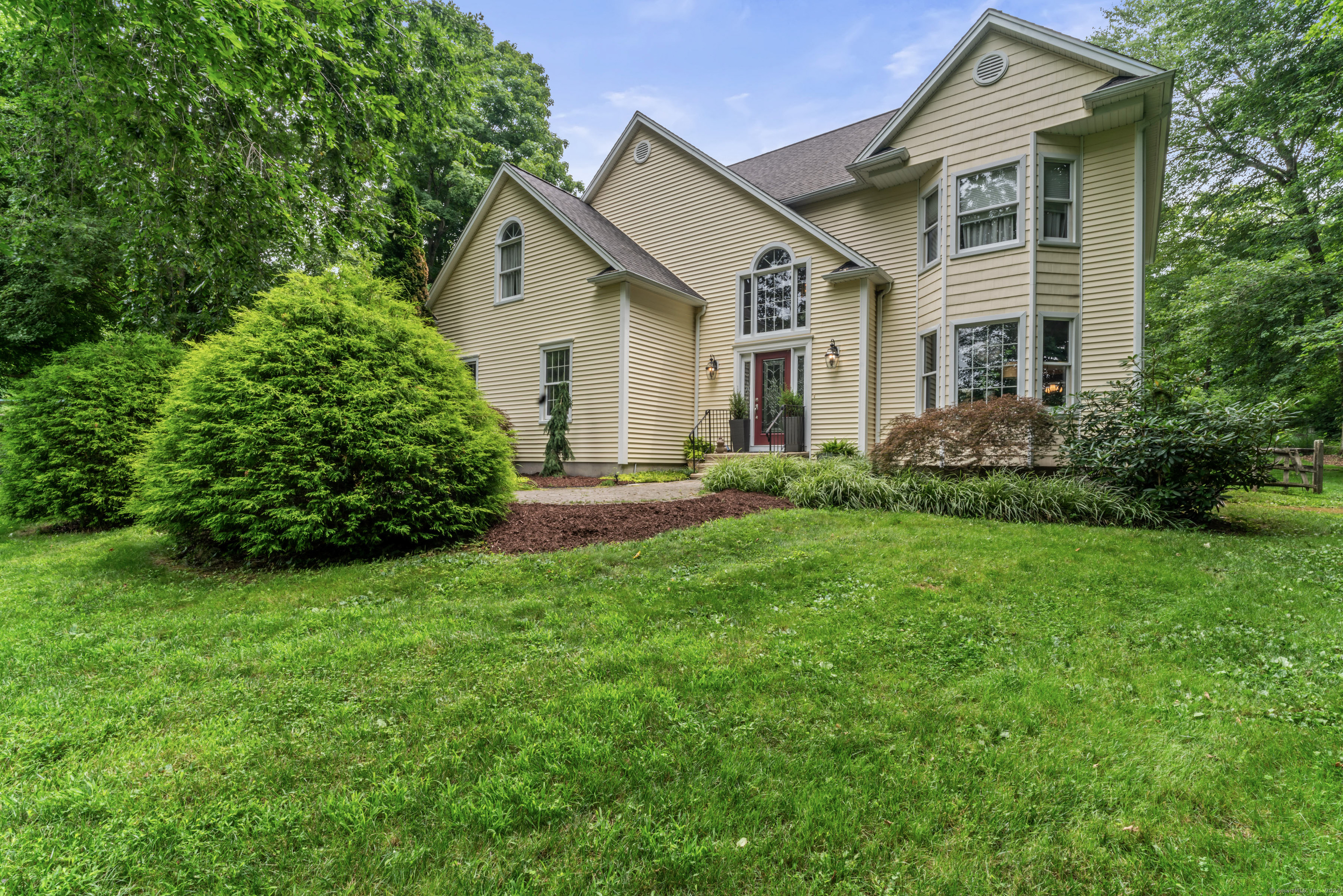 17 Skyview Road
