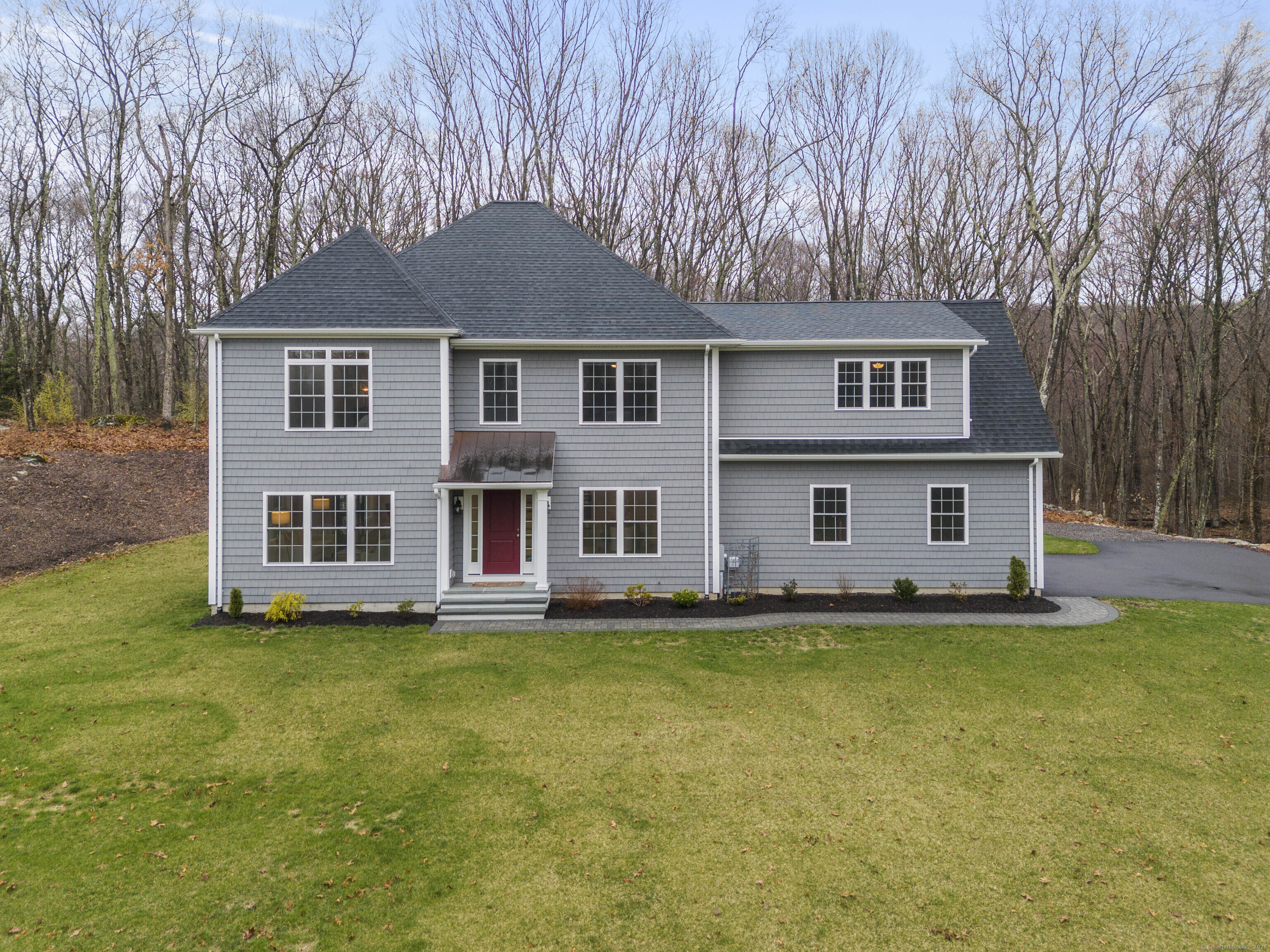 7 Ridge Valley Road