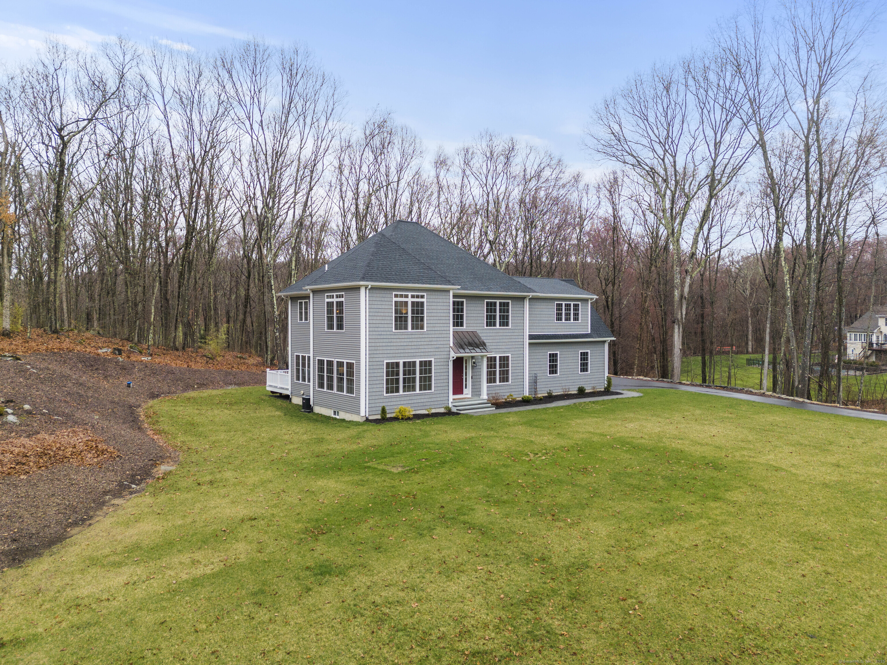 7 Ridge Valley Road