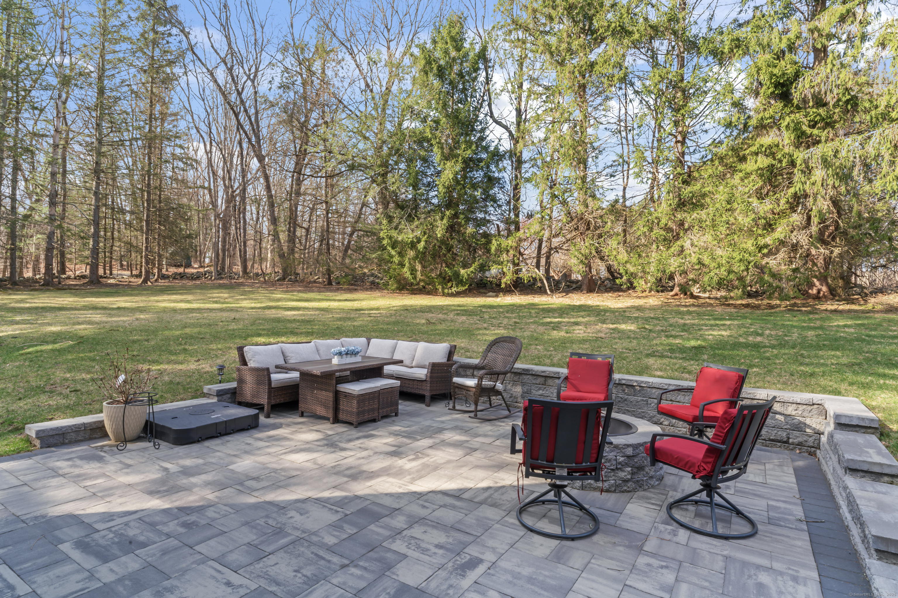 52 Flat Swamp Road