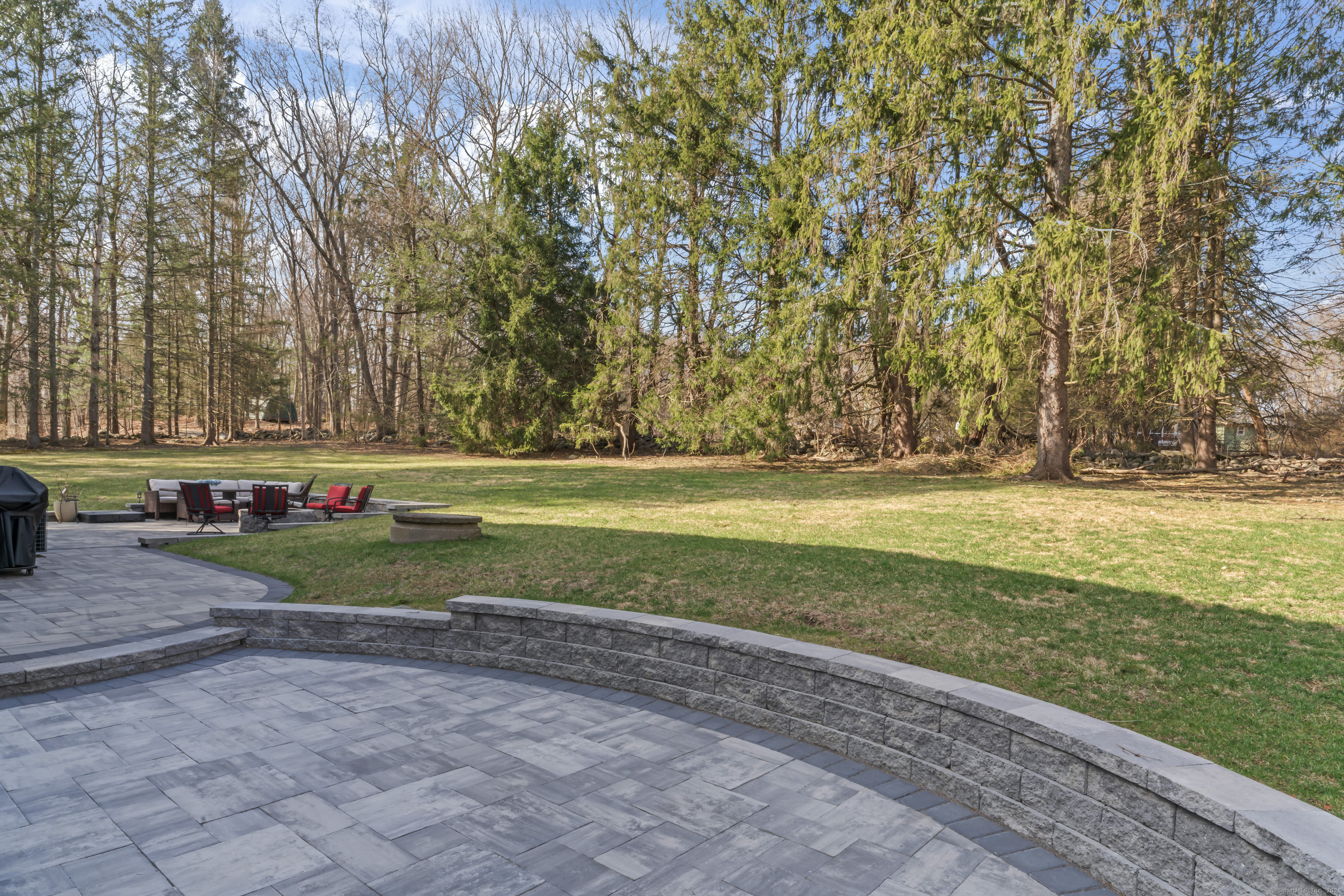 52 Flat Swamp Road