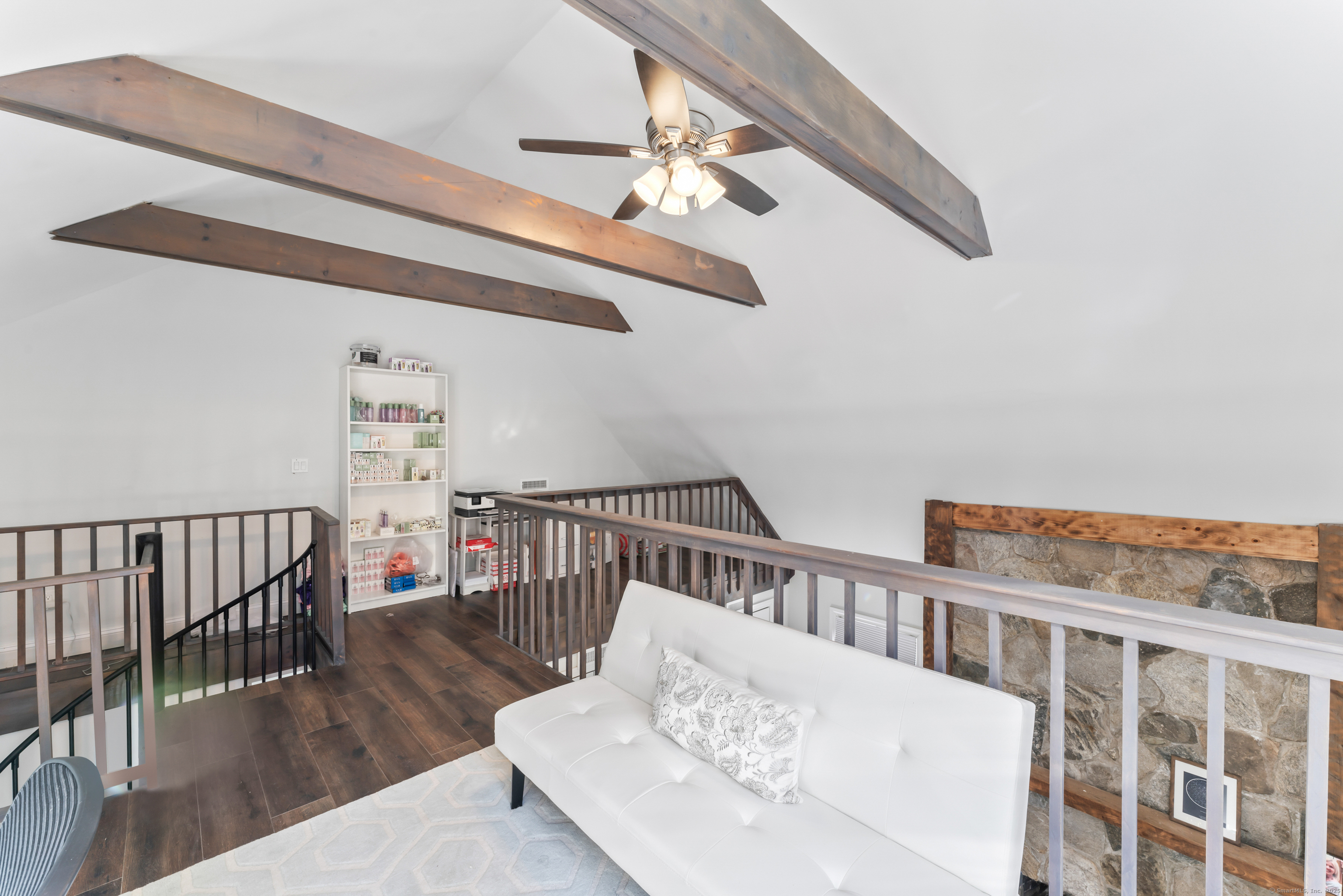 52 Flat Swamp Road