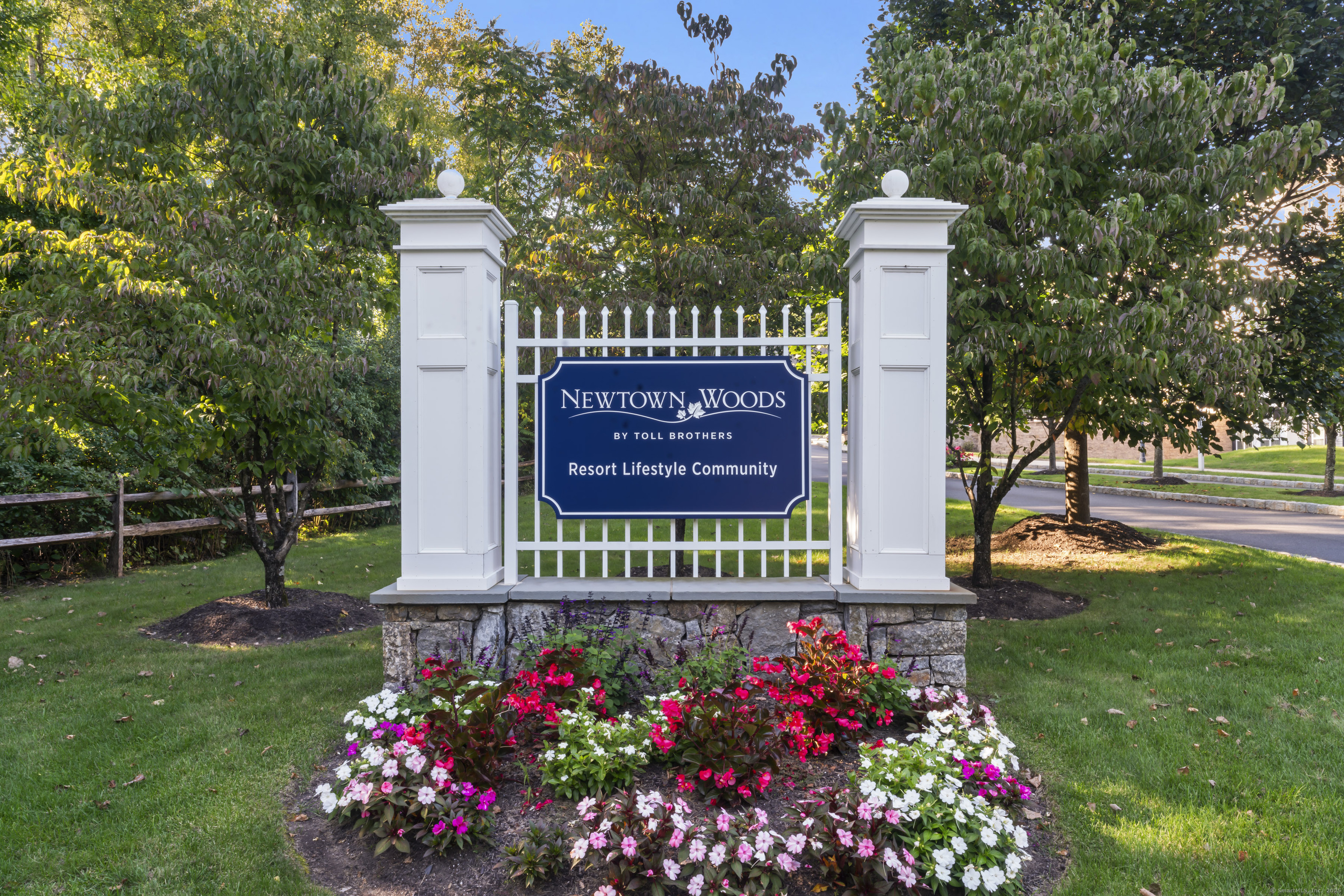 1237 Brookside Court 1237